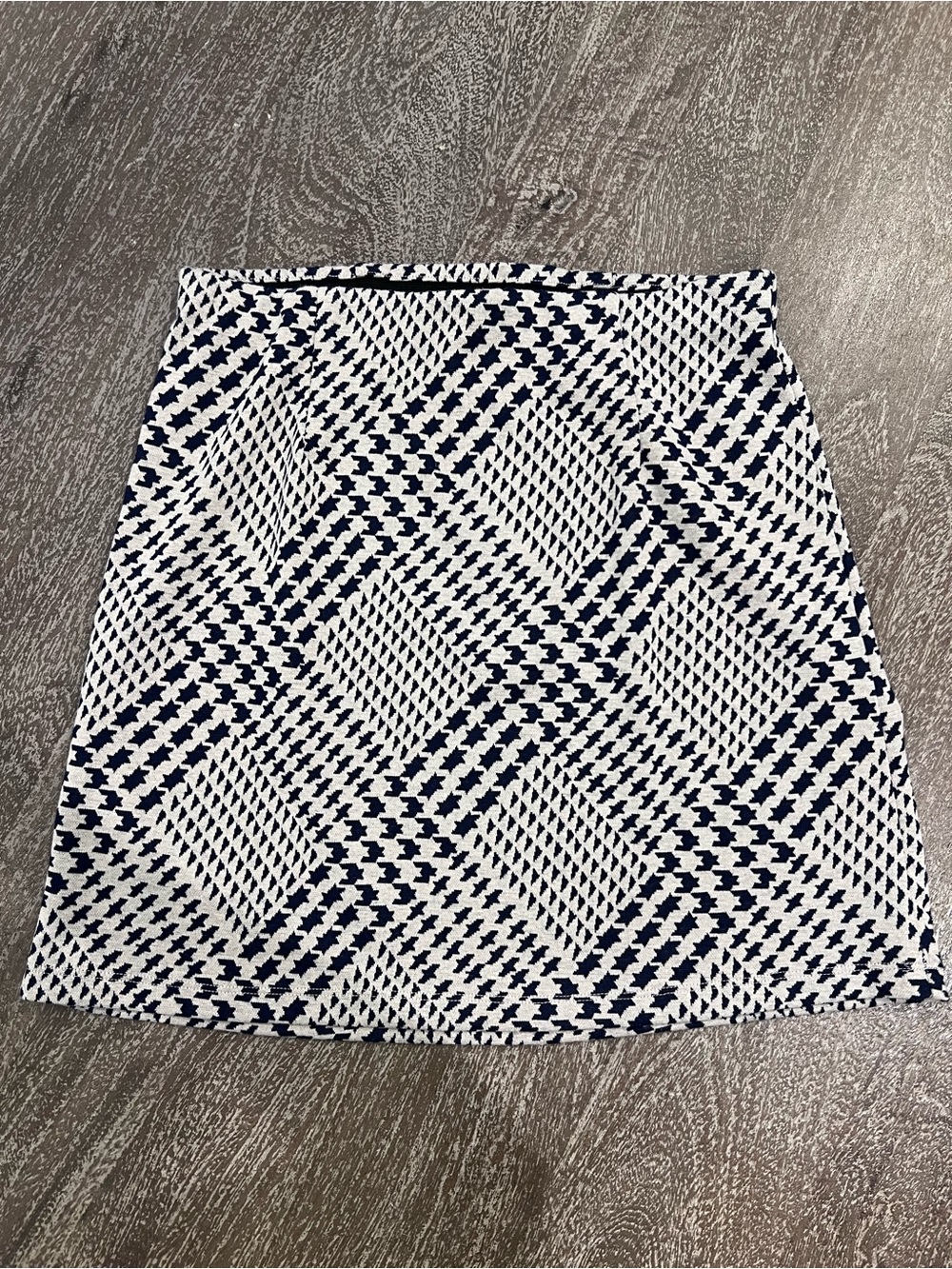 Versona Navy and Khaki Geometric Mini Skirt - small